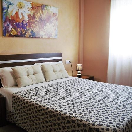 Amplio Piso 8 Mts Mezquita - Wifi - A/C - Parking קורדובה מראה חיצוני תמונה