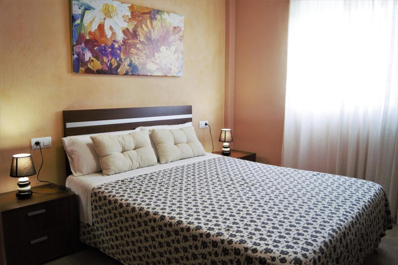 Amplio Piso 8 Mts Mezquita - Wifi - A/C - Parking קורדובה מראה חיצוני תמונה