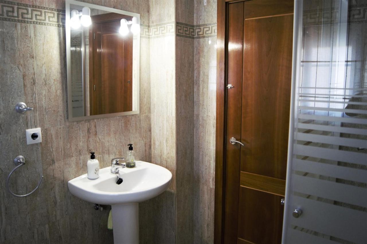 Amplio Piso 8 Mts Mezquita - Wifi - A/C - Parking קורדובה מראה חיצוני תמונה